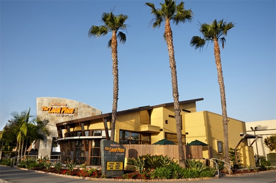 THE LOCAL PLACE BAKERY & CAFEの店舗写真